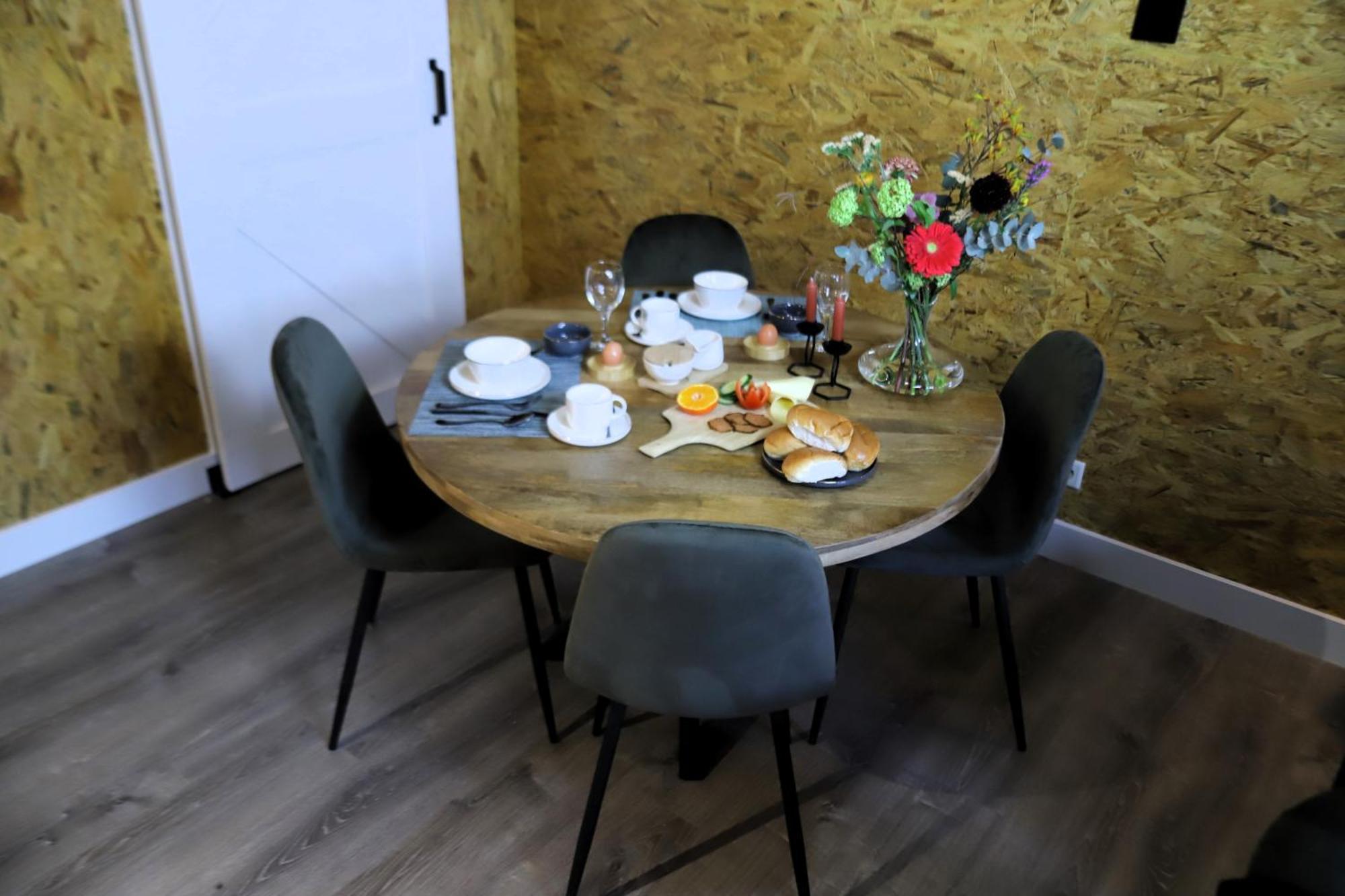 Mimosa Bed & Breakfast In Ijsselmuiden المظهر الخارجي الصورة